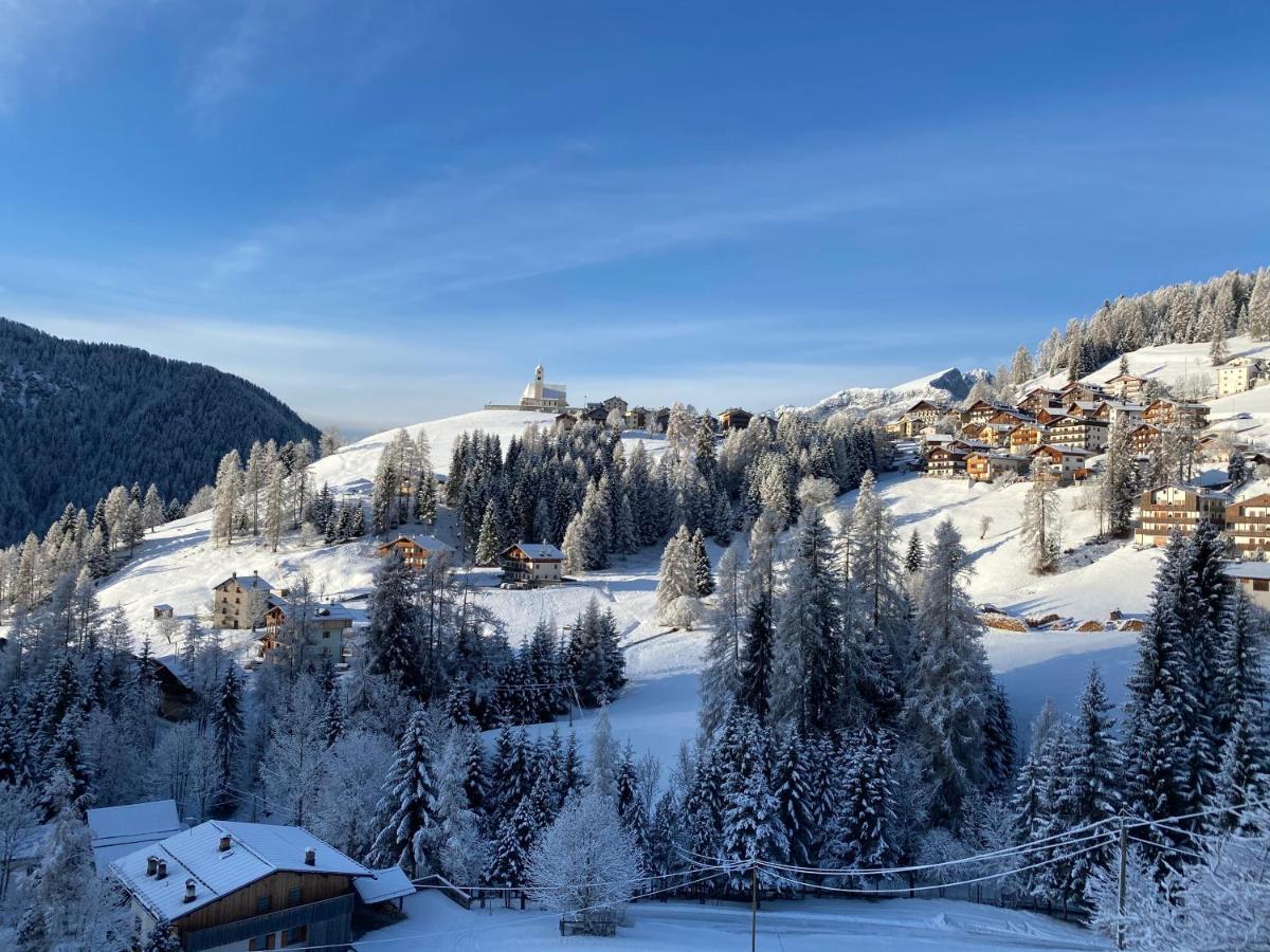 Dolomites Charme Chalet Colle Santa Lucia Bagian luar foto